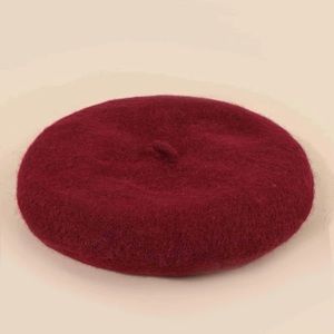 Simple solid beret